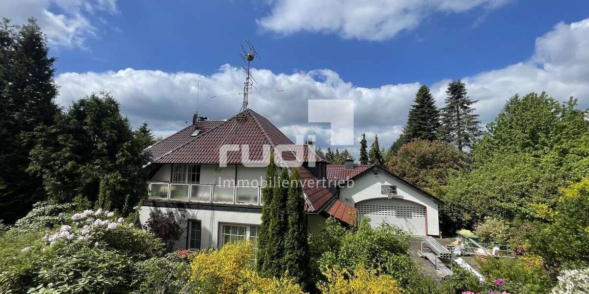 Einfamilienhaus Ruppichteroth - 8 Zimmer, 296 m&sup2;, 340.000&euro; | Angebot:26914519