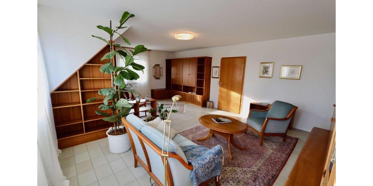 Etagenwohnung Overath - 3 Zimmer, 100 m&sup2;, 1.000&euro; | Angebot:24992525