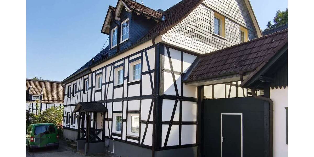 Einfamilienhaus Gummersbach Hepel - 8 Zimmer, 173 m&sup2;, 365.000&euro; | Angebot:26953024