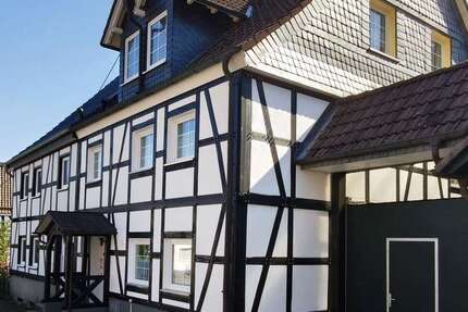 Haus Gummersbach Hepel - 8 Zimmer, 173 m&sup2;, 365.000&euro; | Angebot:26953024