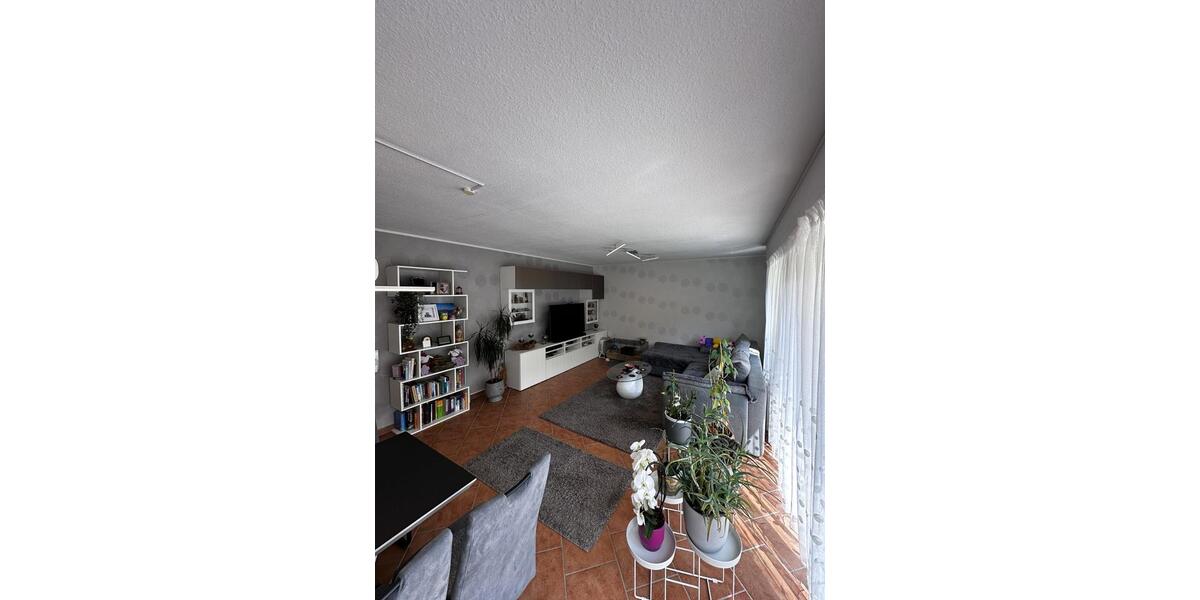 Etagenwohnung Lüdenscheid Staberg - 3 Zimmer, 84 m&sup2;, 215.000&euro; | Angebot:24347311