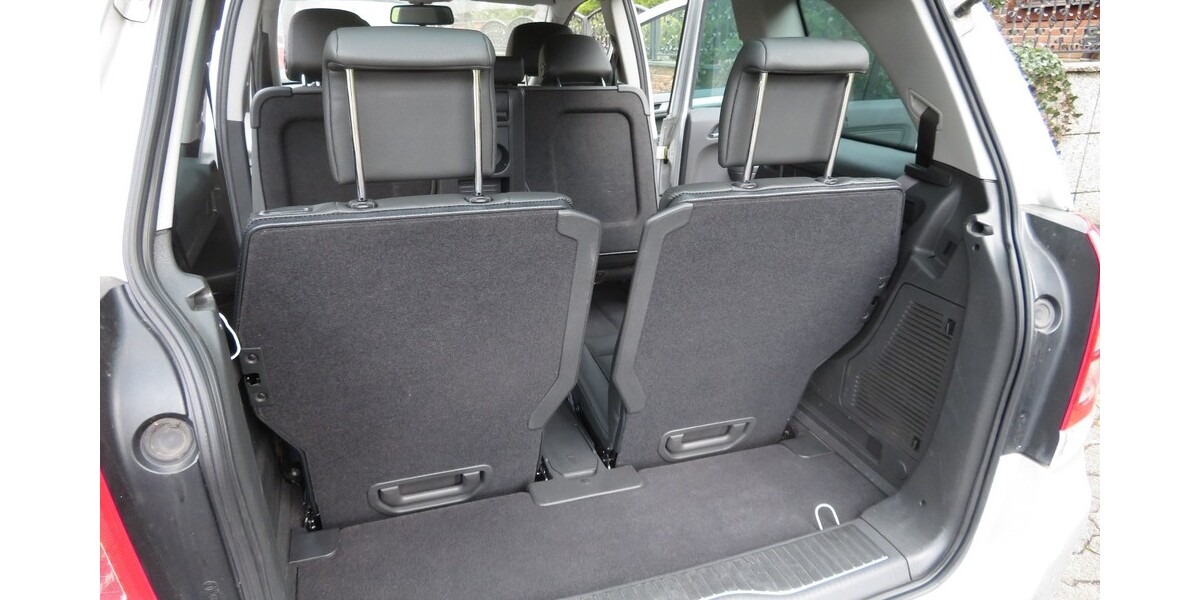 Opel Zafira 55.400 km 5.900 &euro; Olpe 57462