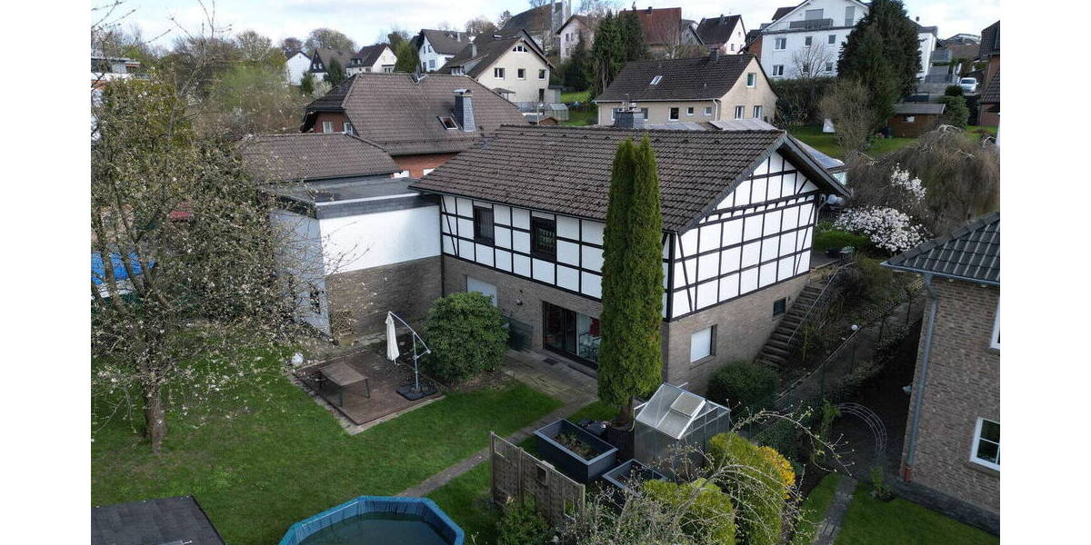 Einfamilienhaus Lindlar - 5 Zimmer, 204 m&sup2;, 635.000&euro; | Angebot:26477780