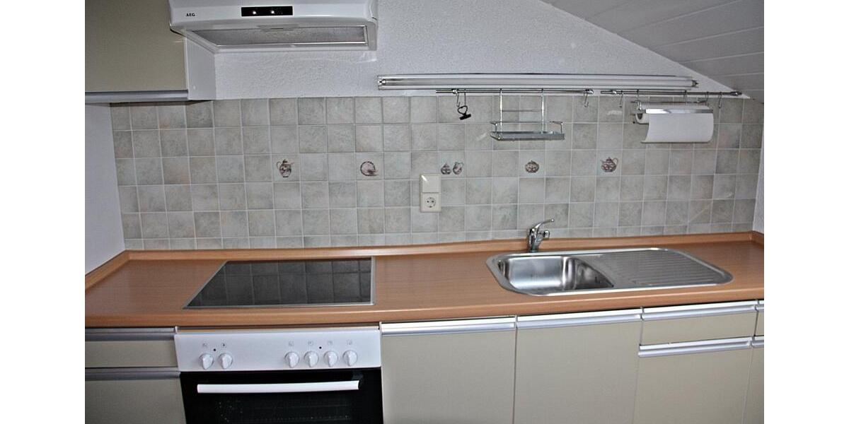 Dachgeschoßwohnung Waldbröl - 2 Zimmer, 70 m&sup2;, 550&euro; | Angebot:27553933