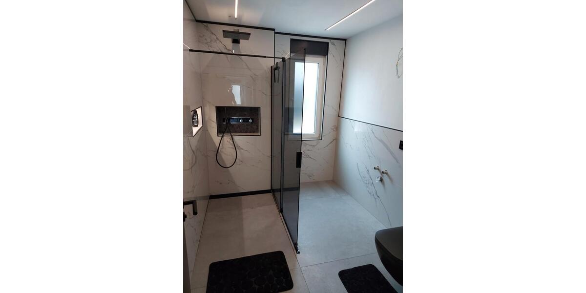 Einfamilienhaus Bergneustadt - 7 Zimmer, 220 m&sup2;, 609.000&euro; | Angebot:27197820