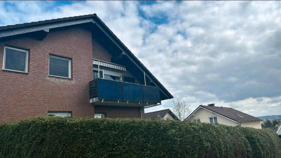 Dachgeschoßwohnung Ruppichteroth - 3.5 Zimmer, 106 m&sup2;, 240.000&euro; | Angebot:26545172