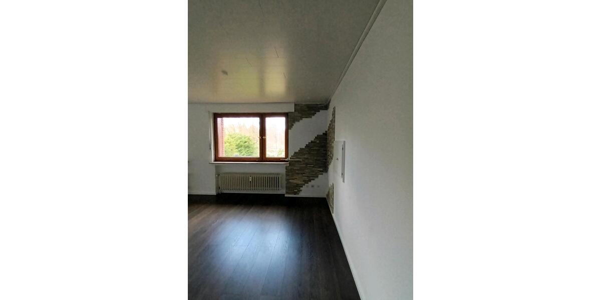 Erdgeschoßwohnung Breckerfeld - 3 Zimmer, 83 m&sup2;, 650&euro; | Angebot:27548821
