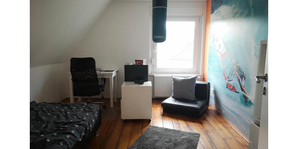 Einfamilienhaus Plettenberg - 7 Zimmer, 170 m&sup2;, 234.000&euro; | Angebot:27184503