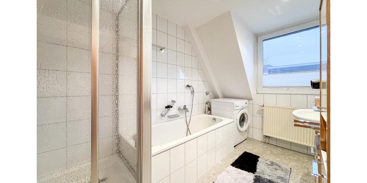 Dachgeschoßwohnung Olpe - 4 Zimmer, 85 m&sup2;, 729&euro; | Angebot:23662491