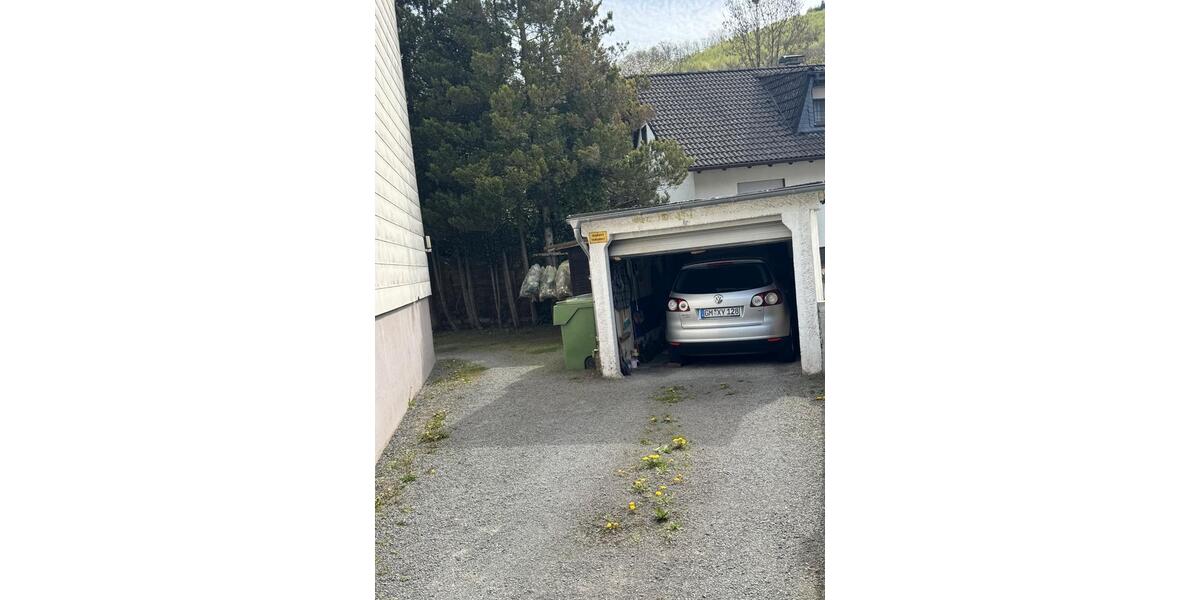 Mehrfamilienhaus, Wohnhaus Gummersbach Berstig Süd - 12 Zimmer, 300 m&sup2;, 400.000&euro; | Angebot:26598302