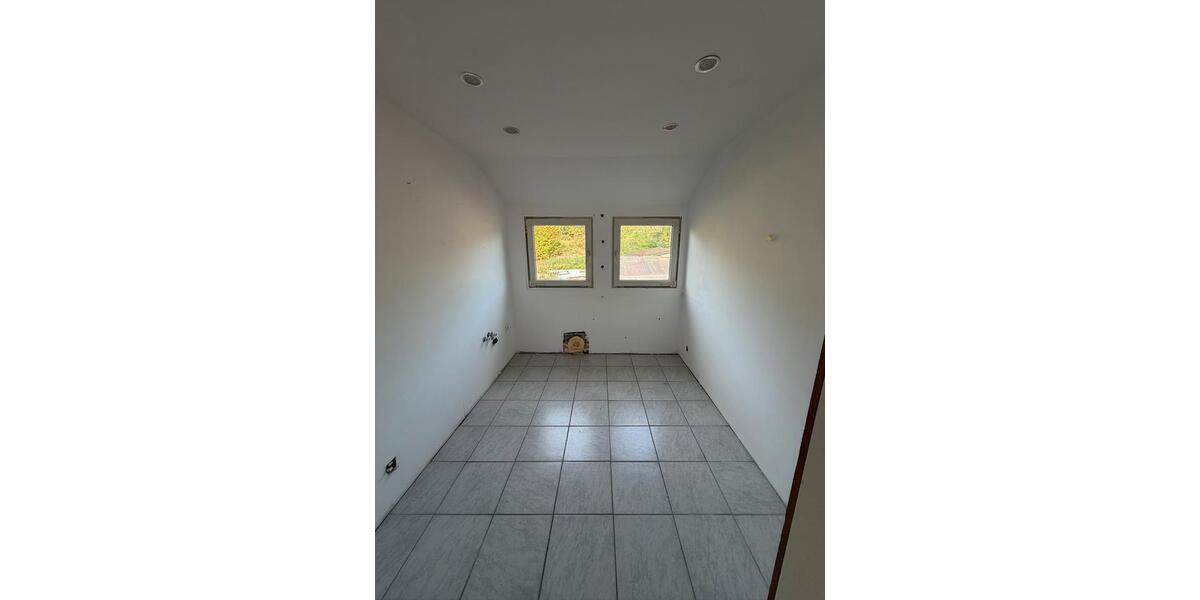 Dachgeschoßwohnung Kierspe - 3 Zimmer, 61 m&sup2;, 632&euro; | Angebot:27581490