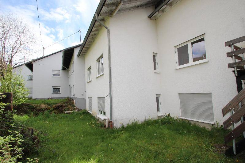 Etagenwohnung Gummersbach Berghausen - 6 Zimmer, 130 m&sup2;, 269.000&euro; | Angebot:25690106