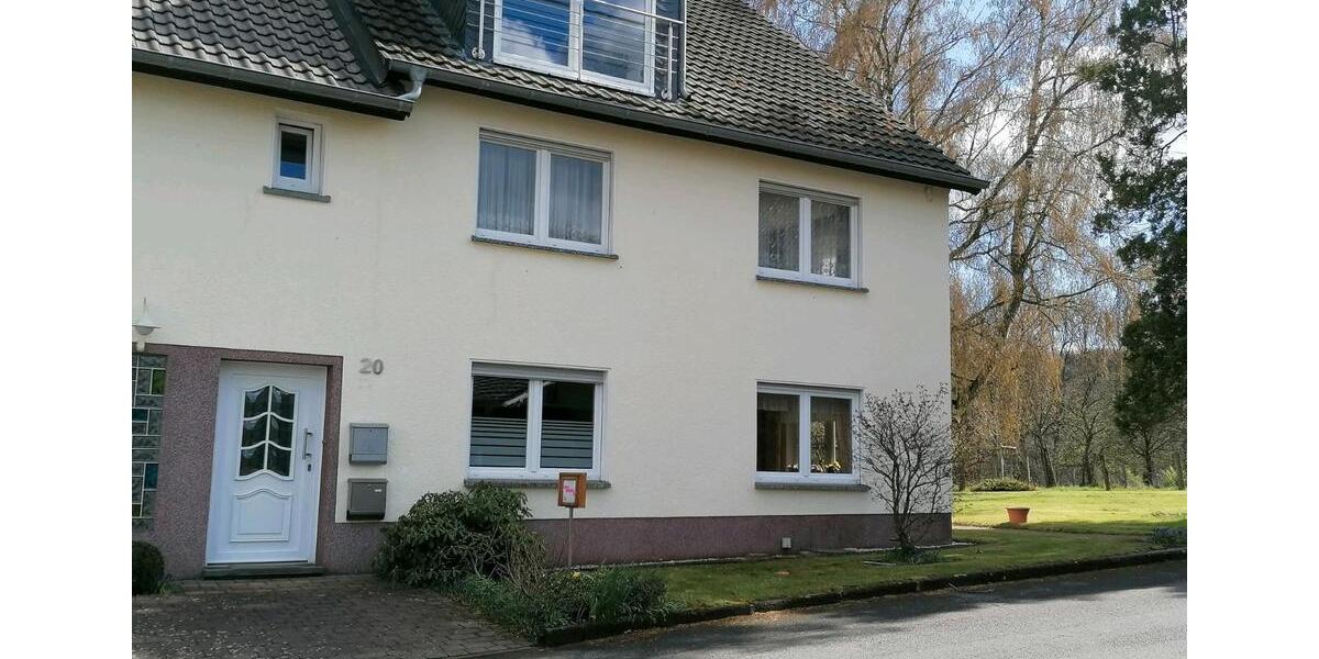 Erdgeschoßwohnung Eitorf - 3 Zimmer, 98 m&sup2;, 1.200&euro; | Angebot:25962552