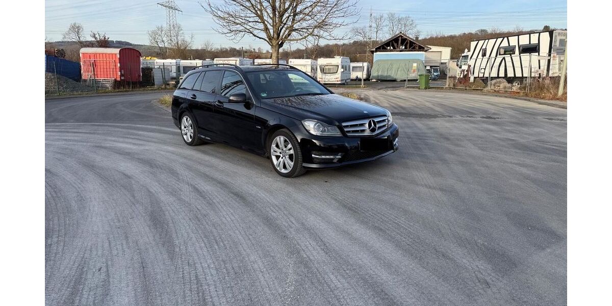 Mercedes-Benz C 250 198.634 km 9.200 &euro; Eitorf 53783