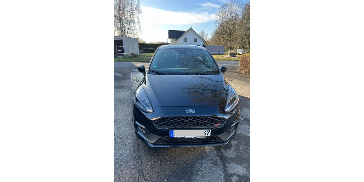 Ford Fiesta 67.300 km 14.800 &euro; Neunkirchen-Seelscheid 53819