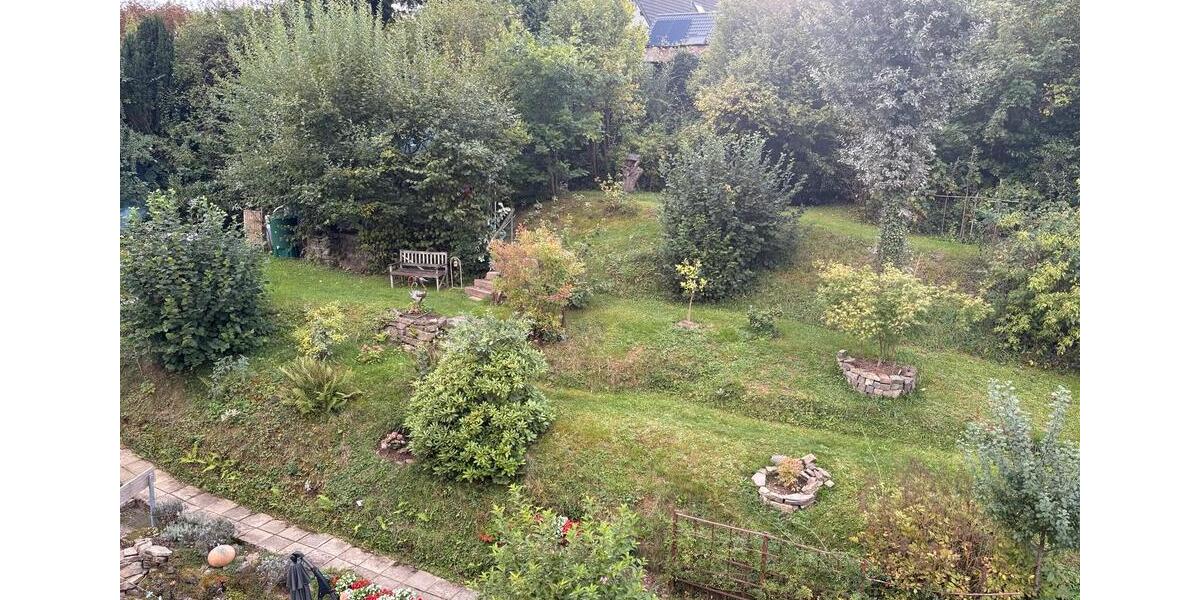Dachgeschoßwohnung Gummersbach Berstig Süd - 4 Zimmer, 108 m&sup2;, 900&euro; | Angebot:27543516