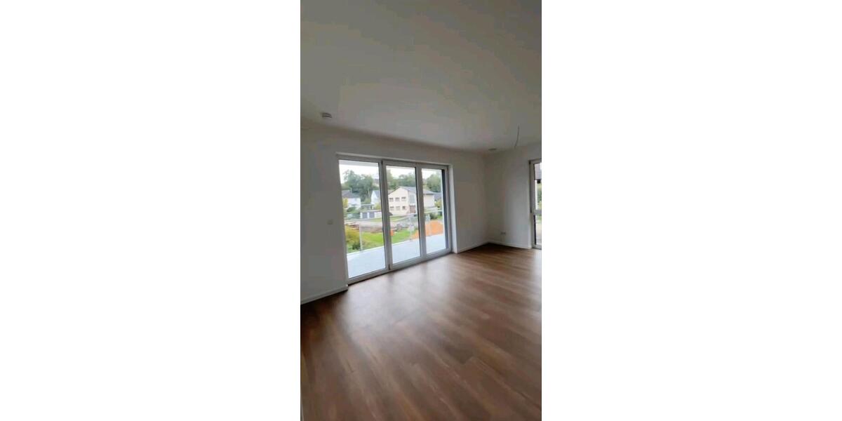 Etagenwohnung Eitorf - 3 Zimmer, 86 m&sup2;, 1.225&euro; | Angebot:25443949