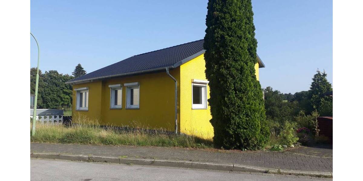 Mehrfamilienhaus, Wohnhaus Halver - 5 Zimmer, 127 m&sup2;, 210.000&euro; | Angebot:25728937