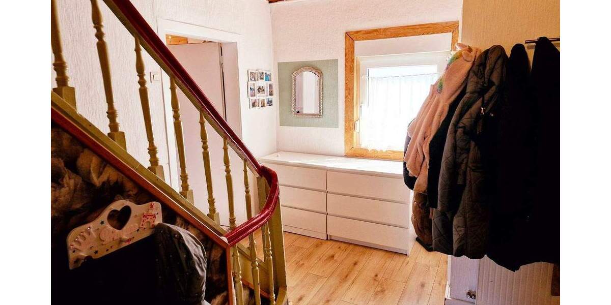 Mehrfamilienhaus, Wohnhaus Wiehl / Bielstein Bielstein - 9 Zimmer, 231 m&sup2;, 383.000&euro; | Angebot:25742525