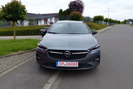 Opel Insignia 149.000 km 10.490 &euro; Bergneustadt 51702