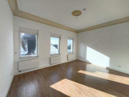 Etagenwohnung Lüdenscheid Staberg - 2 Zimmer, 84 m&sup2;, 670&euro; | Angebot:25739403