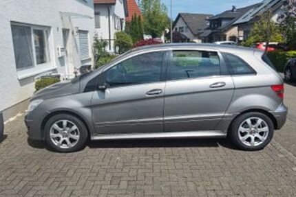 Mercedes-Benz B 200 183.000 km 4.000 &euro; Lindlar 51789