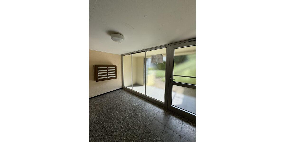 Etagenwohnung Gummersbach Hepel - 4 Zimmer, 94 m&sup2;, 89.900&euro; | Angebot:27246603