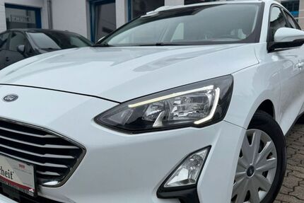 Ford Focus 100.000 km 10.949 &euro; Gummersbach (Zwischen Toom Markt und ATU) 51645