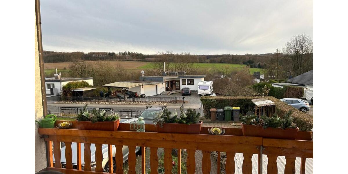 Doppelhaushälfte Ruppichteroth - 6 Zimmer, 150 m&sup2;, 350.000&euro; | Angebot:18707545