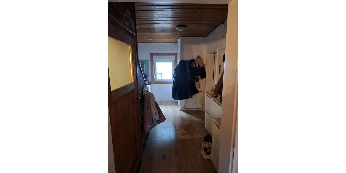Maisonettenwohnung Wiehl - 5 Zimmer, 125 m&sup2;, 1.400&euro; | Angebot:27567523