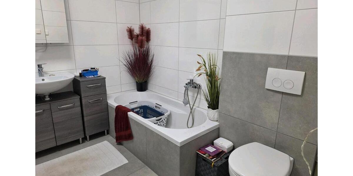 Etagenwohnung Neunkirchen-Seelscheid Seelscheid - 3 Zimmer, 80 m&sup2;, 1.100&euro; | Angebot:25225732