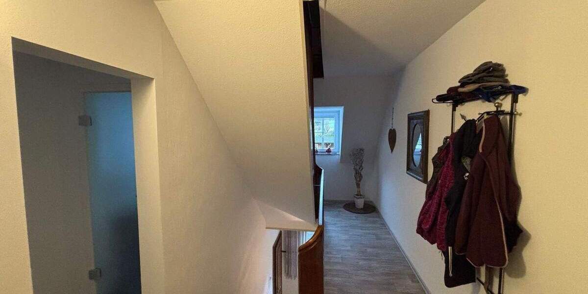 Bauernhaus, Landhaus Olpe Rhonard - 1 Zimmer, 390 m&sup2;, 1.180.000&euro; | Angebot:25666276