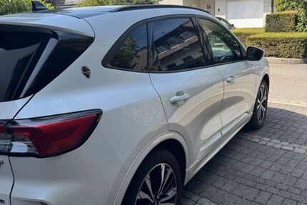 Ford Kuga 95.000 km 19.950 &euro; Lüdenscheid 58515