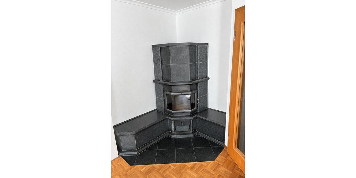 Erdgeschoßwohnung Wenden - 2 Zimmer, 92 m&sup2;, 1.070&euro; | Angebot:27619602