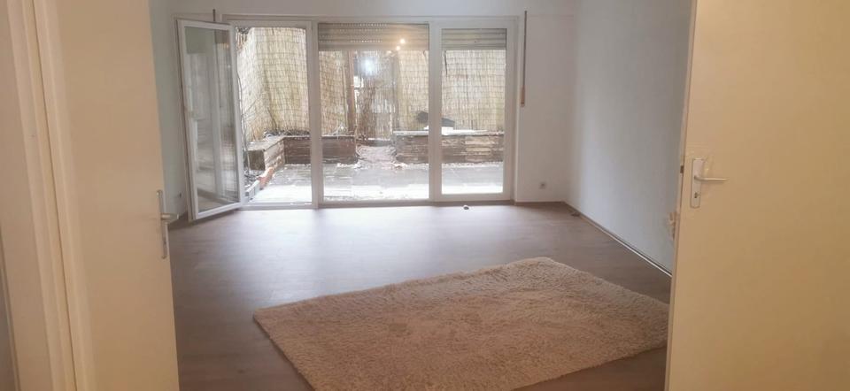 Hochparterre Radevormwald - 3 Zimmer, 86 m&sup2;, 800&euro; | Angebot:26150911