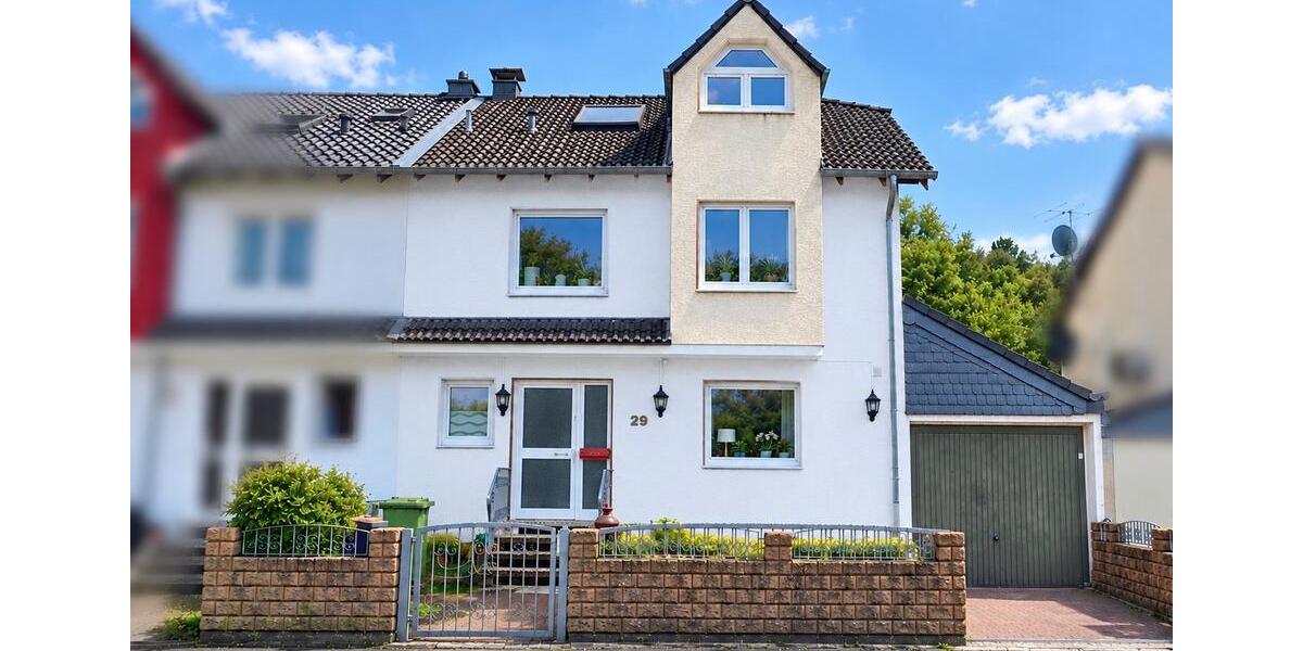 Doppelhaushälfte Engelskirchen - 6 Zimmer, 165 m&sup2;, 1.250&euro; | Angebot:27615716
