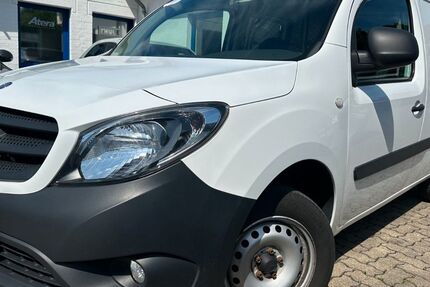 Mercedes-Benz Citan 132.000 km 8.949 &euro; Gummersbach (Zwischen Toom Markt und ATU) 51645