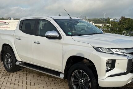 Mitsubishi L200 150.003 km 23.450 &euro; Radevormwald 42477
