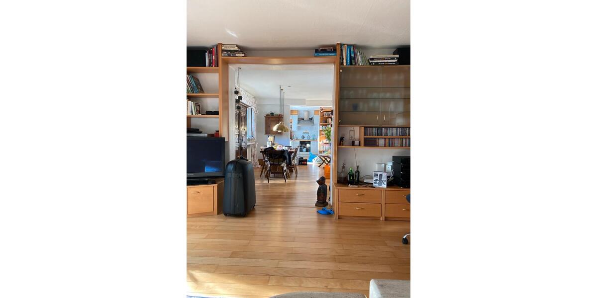 Etagenwohnung Gummersbach Hepel - 3 Zimmer, 140 m&sup2;, 1.180&euro; | Angebot:25719971