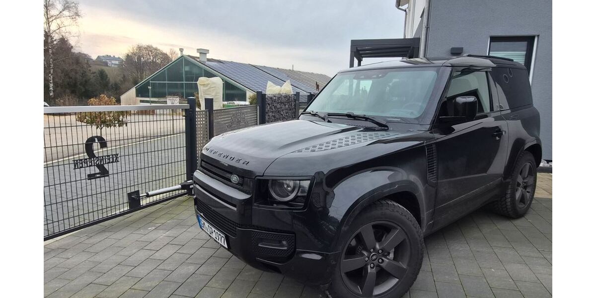 Land Rover Defender 4.300 km 78.500 &euro; Radevormwald 42477