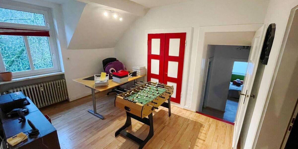 Einfamilienhaus Engelskirchen Ründeroth - 7 Zimmer, 159 m&sup2;, 325.000&euro; | Angebot:25738111