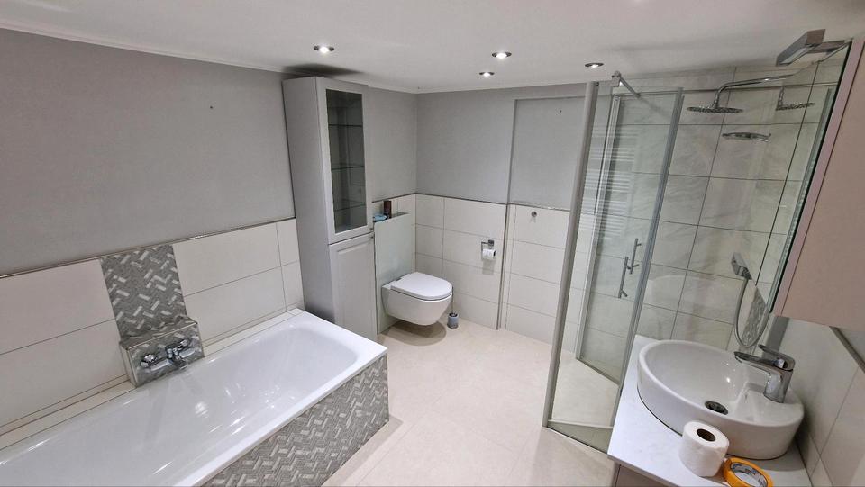 Erdgeschoßwohnung Gummersbach Berstig Süd - 3 Zimmer, 69 m&sup2;, 155.000&euro; | Angebot:25953588