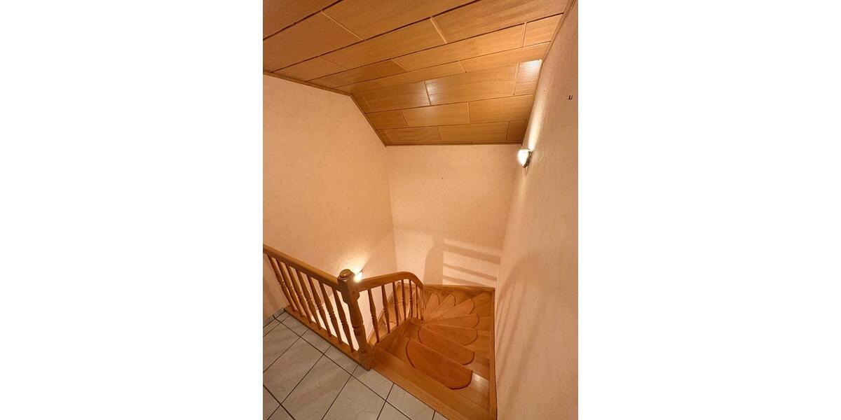 Einfamilienhaus Bergneustadt - 5 Zimmer, 113 m&sup2;, 399.000&euro; | Angebot:26949679