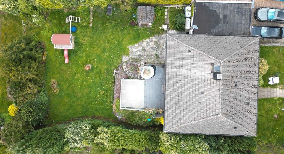Bungalow Overath - 4 Zimmer, 113 m&sup2;, 390.000&euro; | Angebot:27196122