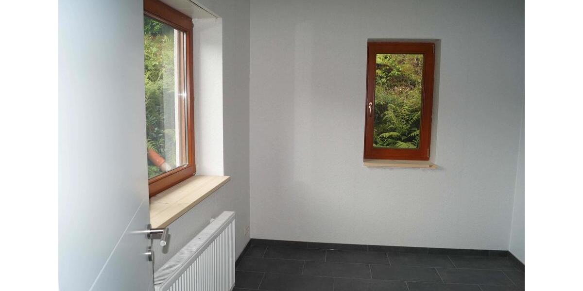 Einfamilienhaus Gummersbach Berstig Süd - 10 Zimmer, 247 m&sup2;, 499.000&euro; | Angebot:26222130
