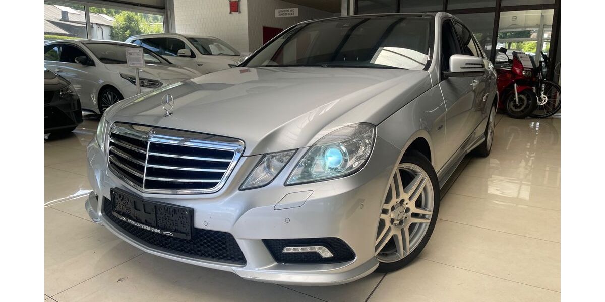 Mercedes-Benz E 350 298.519 km 8.999 &euro; Freudenberg 57258
