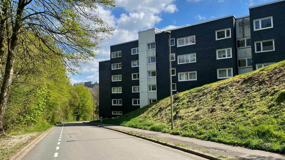 Etagenwohnung Gummersbach Hepel - 4 Zimmer, 94 m&sup2;, 97.500&euro; | Angebot:26477565