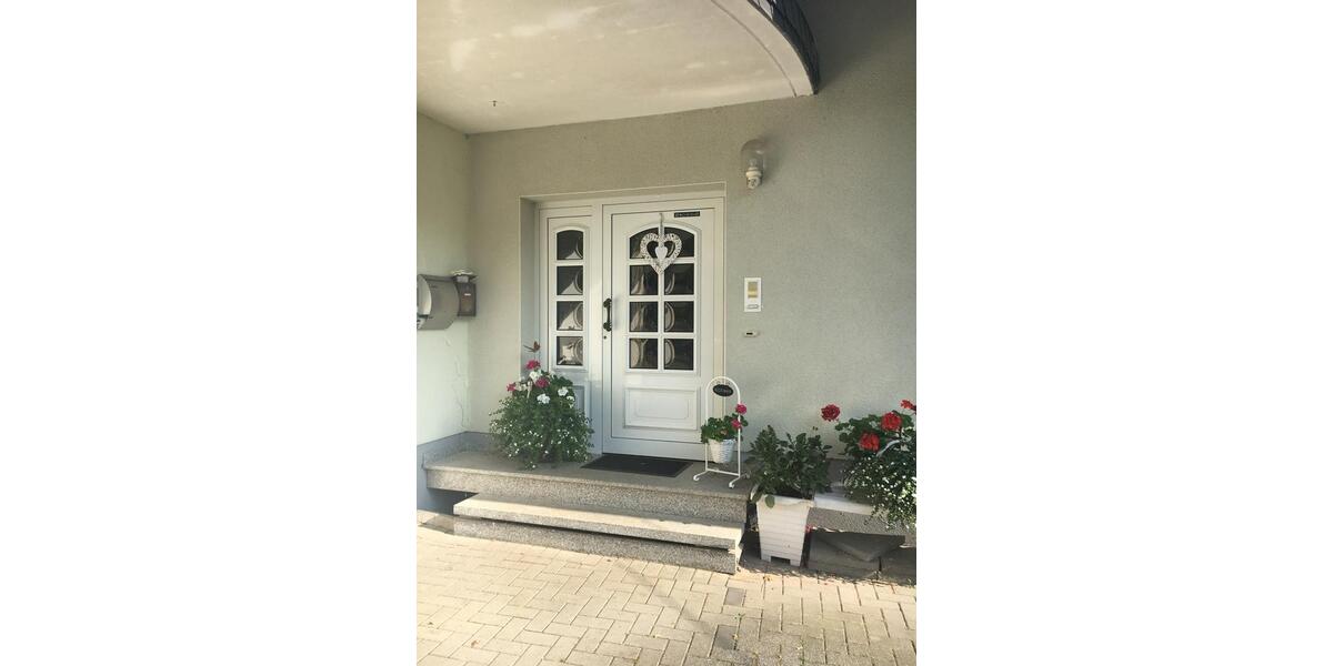 Dachgeschoßwohnung Morsbach - 3 Zimmer, 95 m&sup2;, 700&euro; | Angebot:25858710