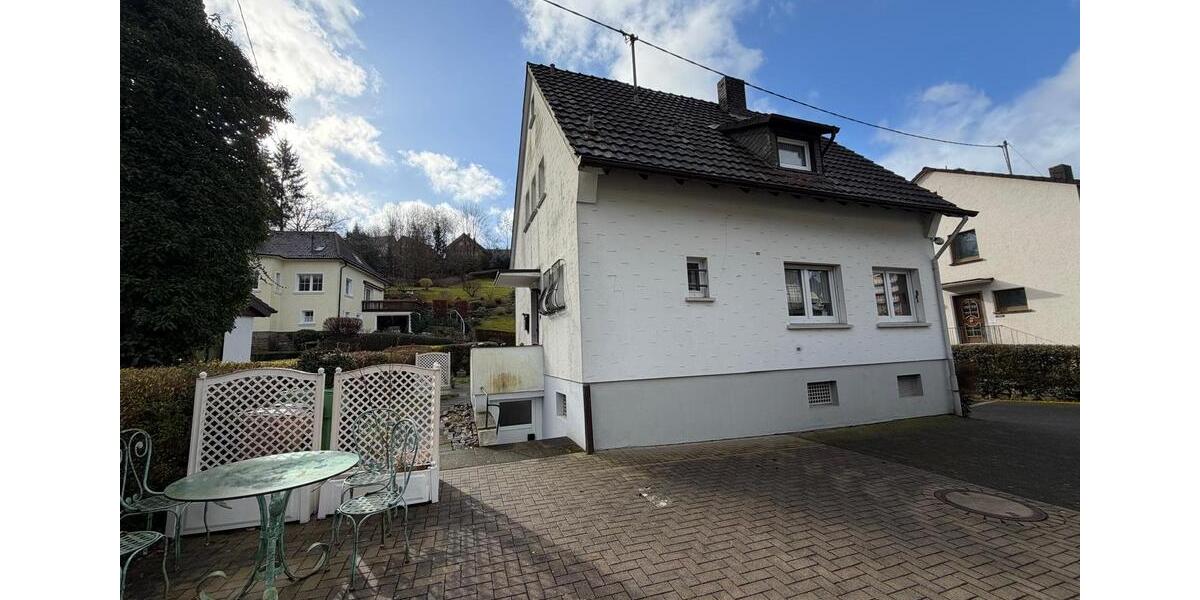 Einfamilienhaus Gummersbach Berstig Süd - 4 Zimmer, 100 m&sup2;, 800&euro; | Angebot:25657662