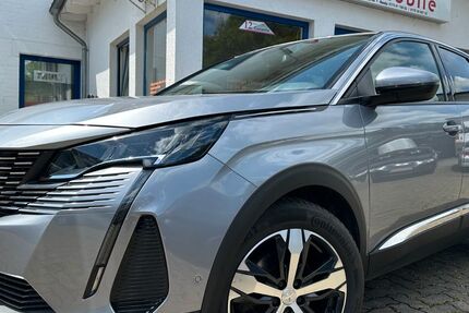 Peugeot 3008 128.000 km 16.949 &euro; Gummersbach (Zwischen Toom Markt und ATU) 51645